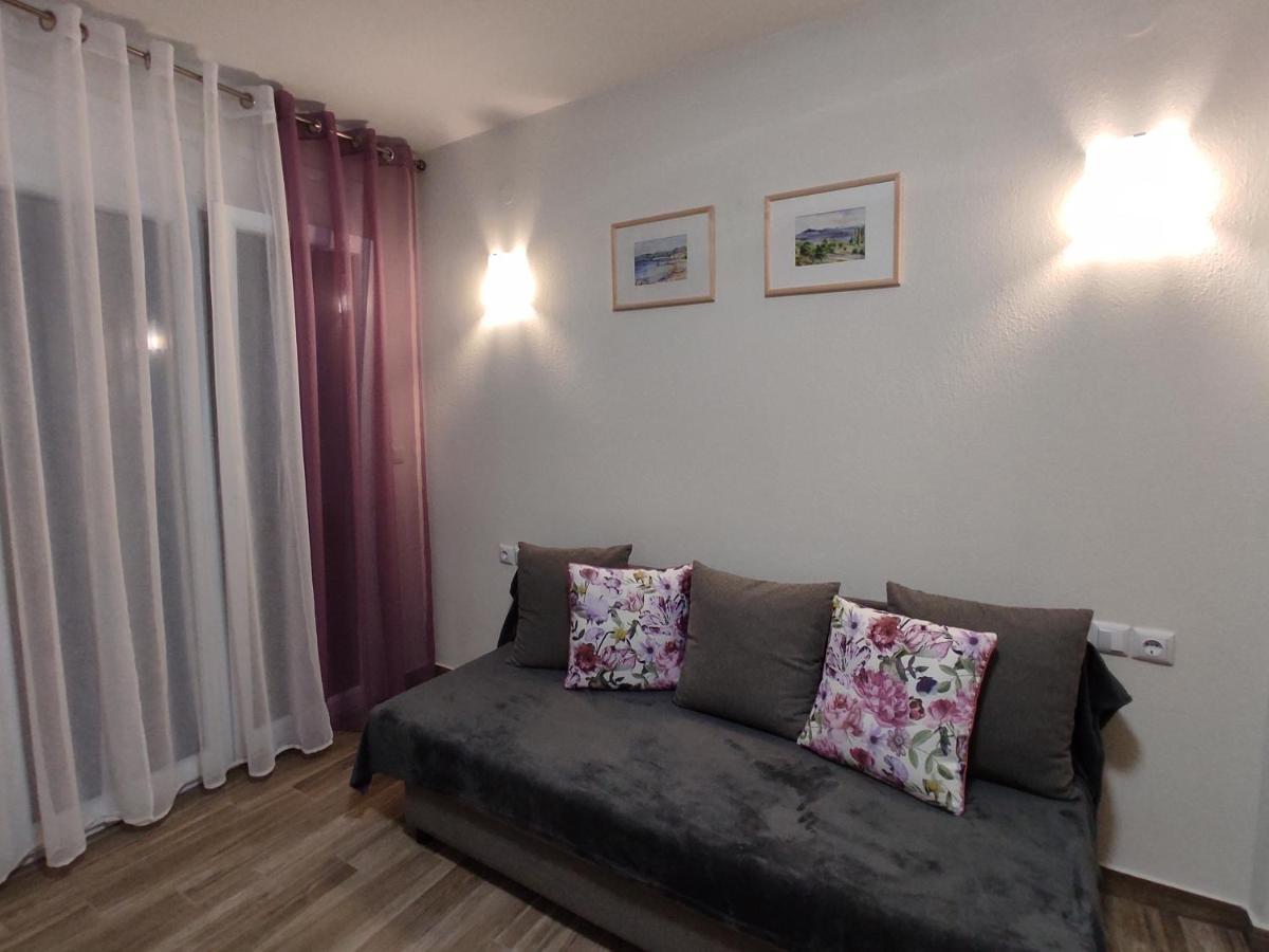 Royals Apartments 니키티 외부 사진
