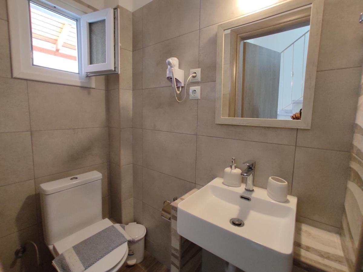 Royals Apartments 니키티 외부 사진